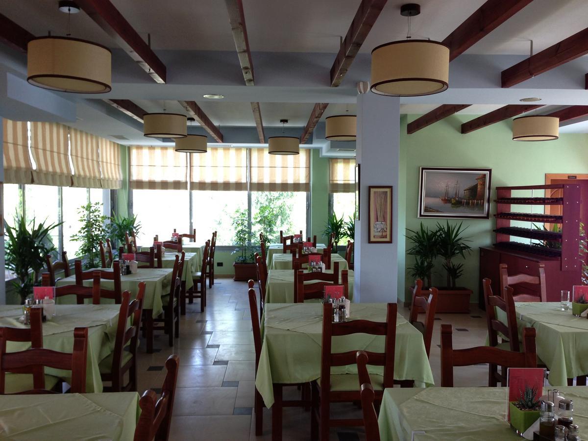 Hotel Alba Shëngjin Kültér fotó