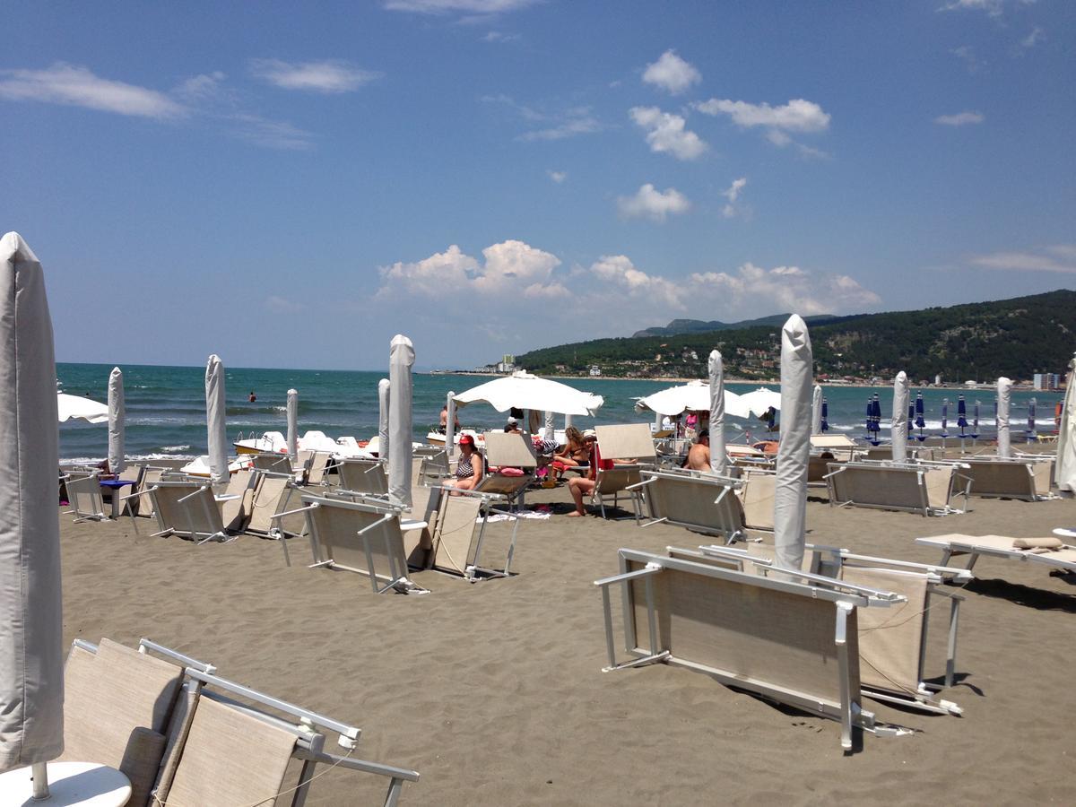 Hotel Alba Shëngjin Kültér fotó
