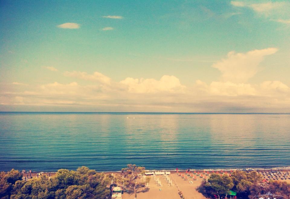 Hotel Alba Shëngjin Kültér fotó