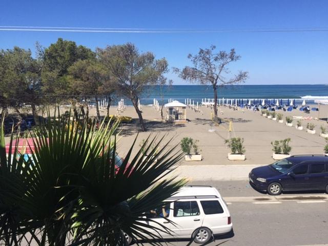 Hotel Alba Shëngjin Kültér fotó