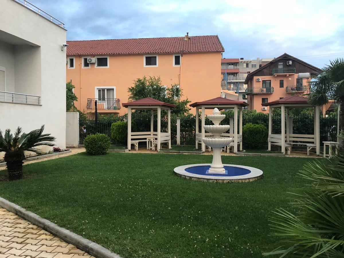 Hotel Alba Shëngjin Kültér fotó